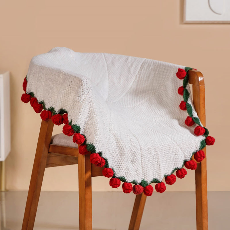 Rosetta Crochet Bouquet Throw 80cm