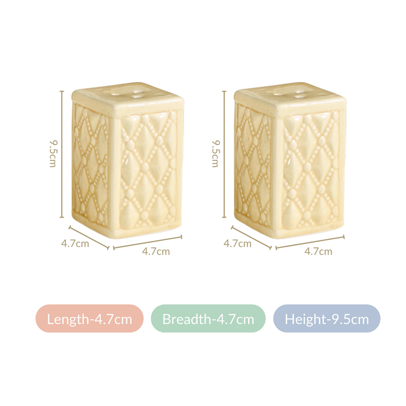 Chic Diamond Patterned Salt And Pepper Shaker Set Yellow