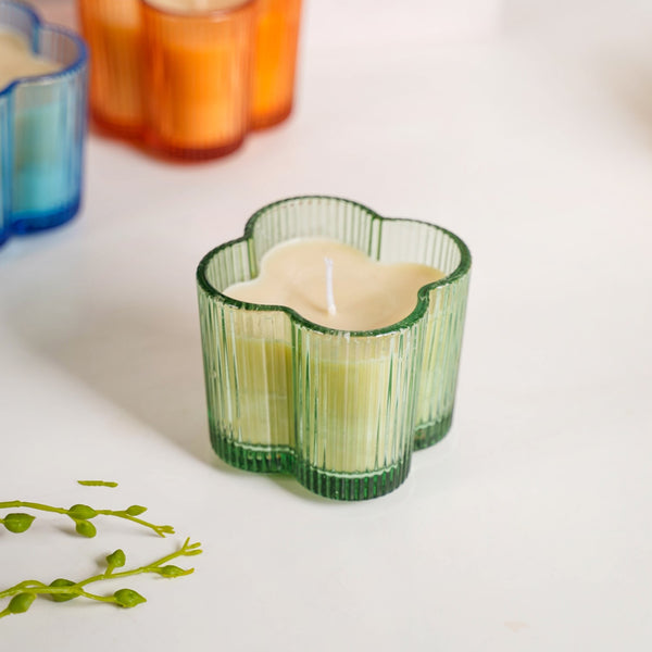 Scented Oasis Fragrant Lucky Leaf Candle Set Of 4