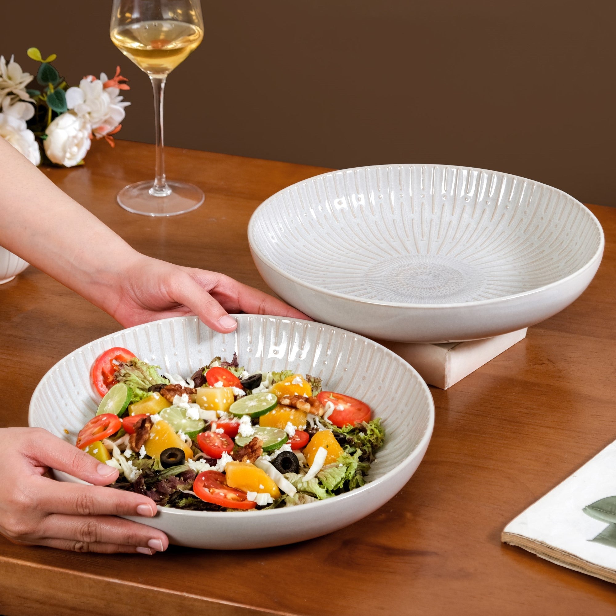 Set Of 2 Spiral Chic Ceramic Serving Bowls 1800ml Online - Premium