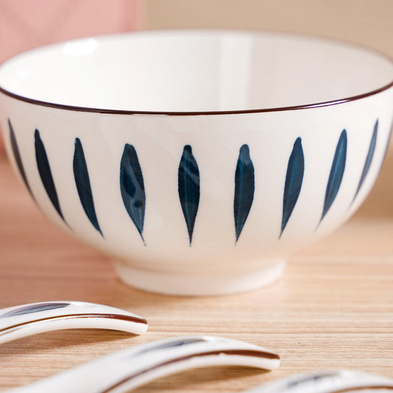 Set Of 4 Teardrop Soup Bowls With Spoon 350ml