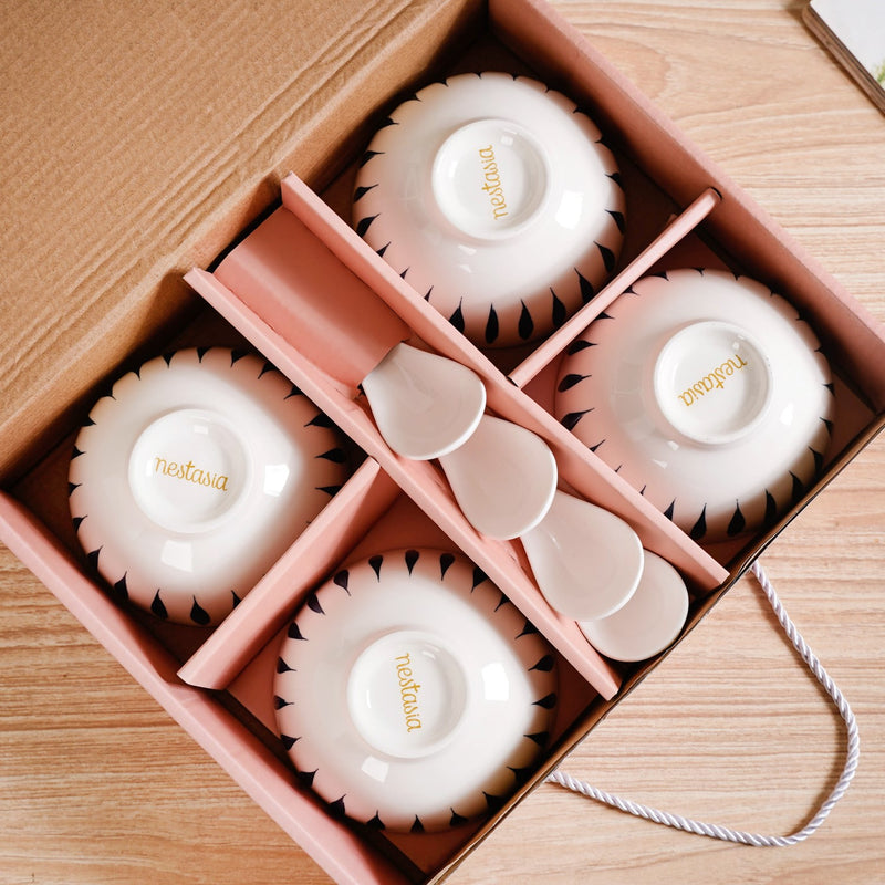 Set Of 4 Teardrop Soup Bowls With Spoon 350ml