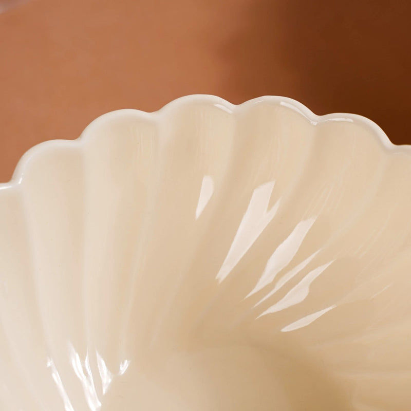 Vanilla White Scallop Luxury Serving Bowls Set Of 2 850ml - Serving bowls, snack bowls, snack bowls set, ceramic bowls, dessert bowls, icecream bowls