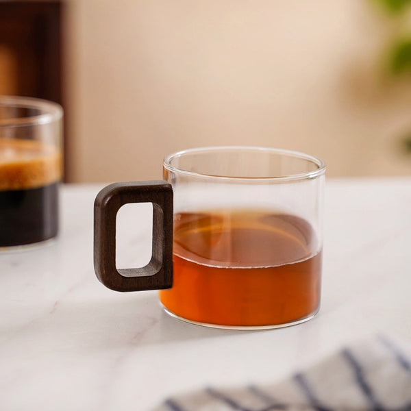 Set Of 4 Glass Tea Coffee Cups With Wooden Handle 200ml