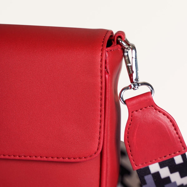 Brio Saucy Sport Shoulder Bag Red