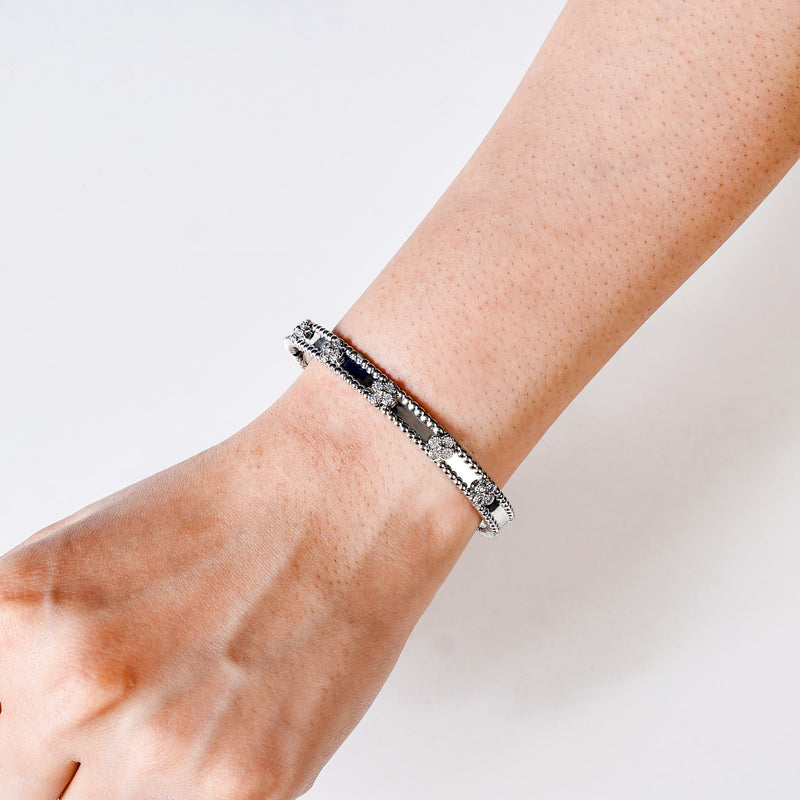 Silver Bloom Metal Bangle