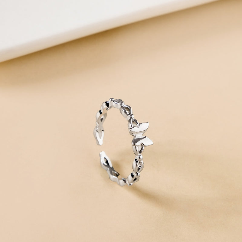Silver Flutter Chain Ring