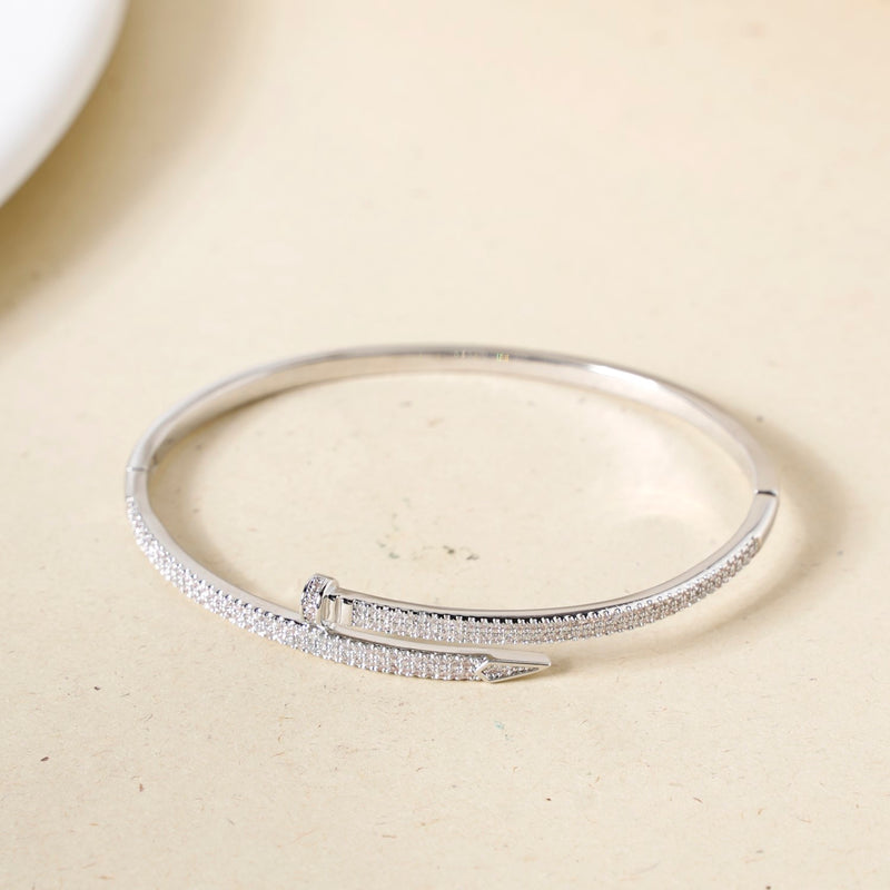 Silver Nail Glittery Bracelet