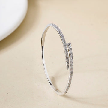 Silver Nail Glittery Bracelet