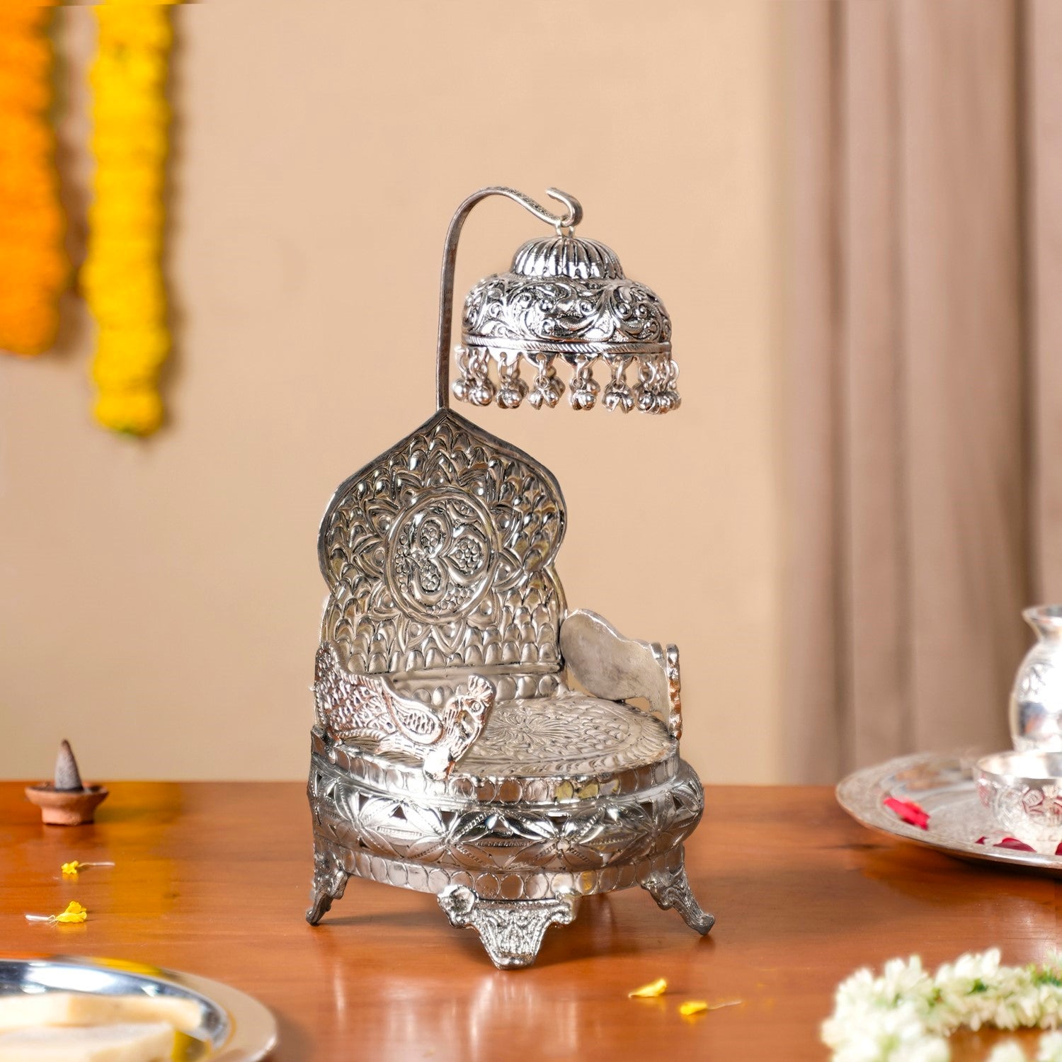 Singhashan With Detachable Divine Canopy