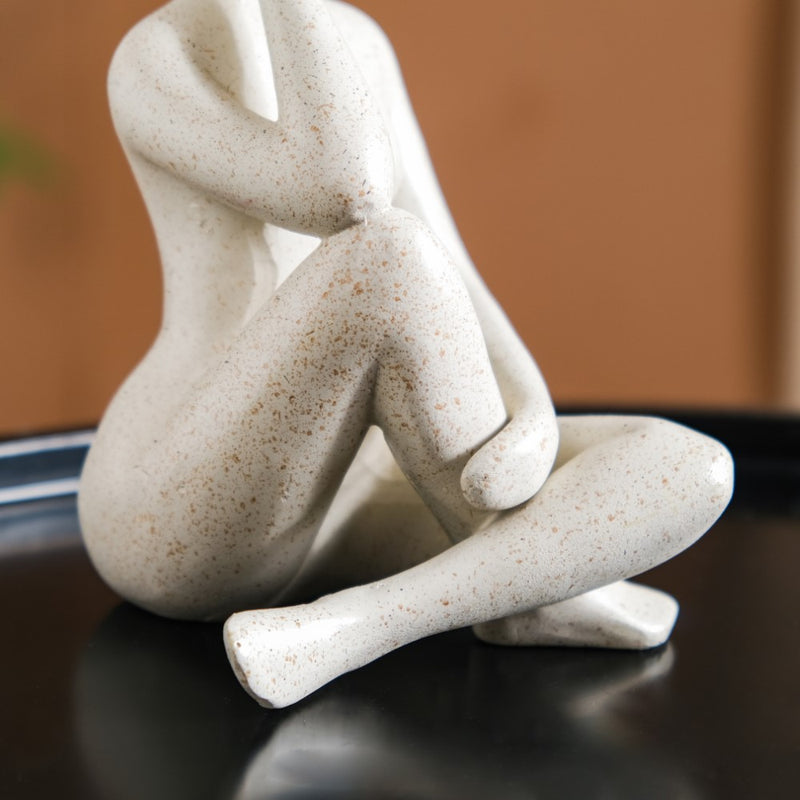 Thinking Woman Showpiece