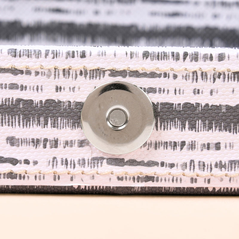 SlateLine Travel Friendly Sectioned Trinket Case