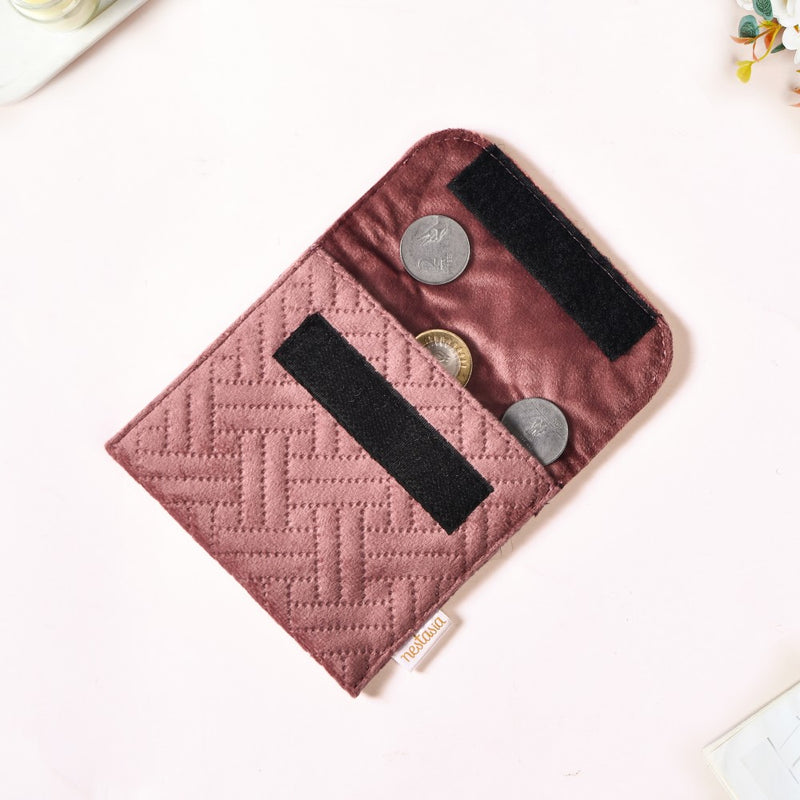 Sleek Small Cosmetic Pouch With Velcro Set Of 4