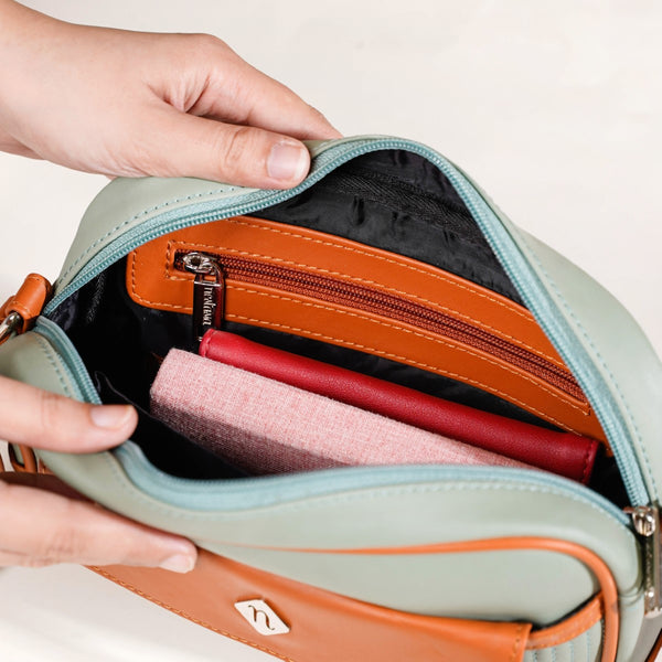 La Fusion Sling Bag For Women Mint