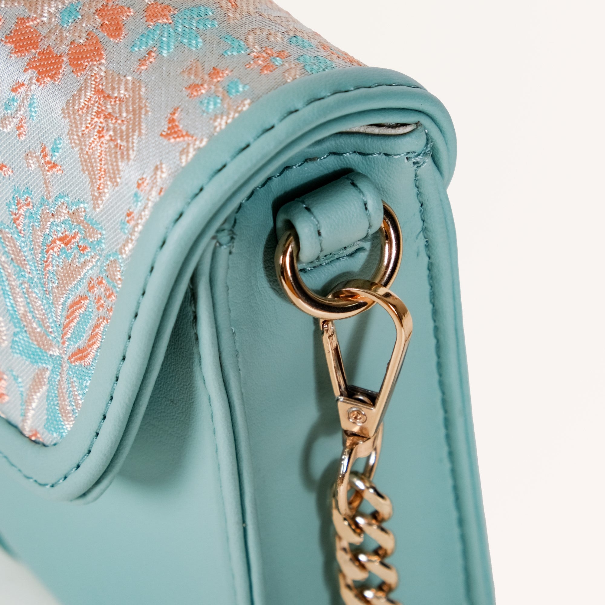[JILLSTUART]★EDEN★SLING BAG Eden Women Sling Bag Mint Online - Premium Sling Bag | Nestasia