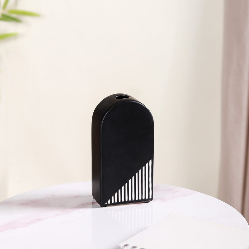 Black And White Arch Vase- Flower vase, home decor gifts, ceramic vase, black vase, vase