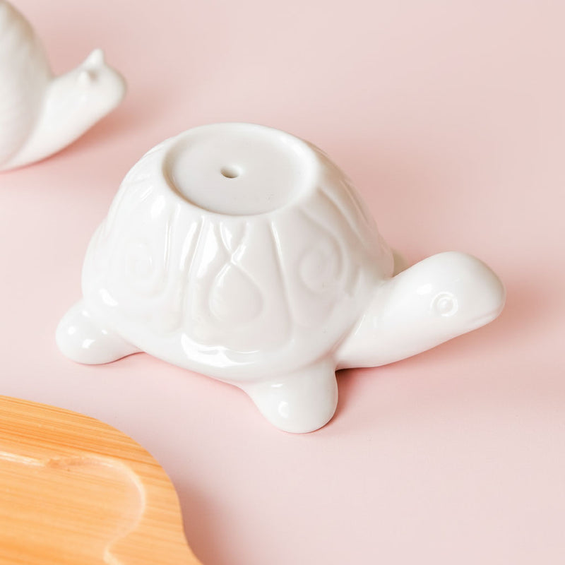 Snail And Tortoise Salt Pepper Shaker Set With Wooden Tray