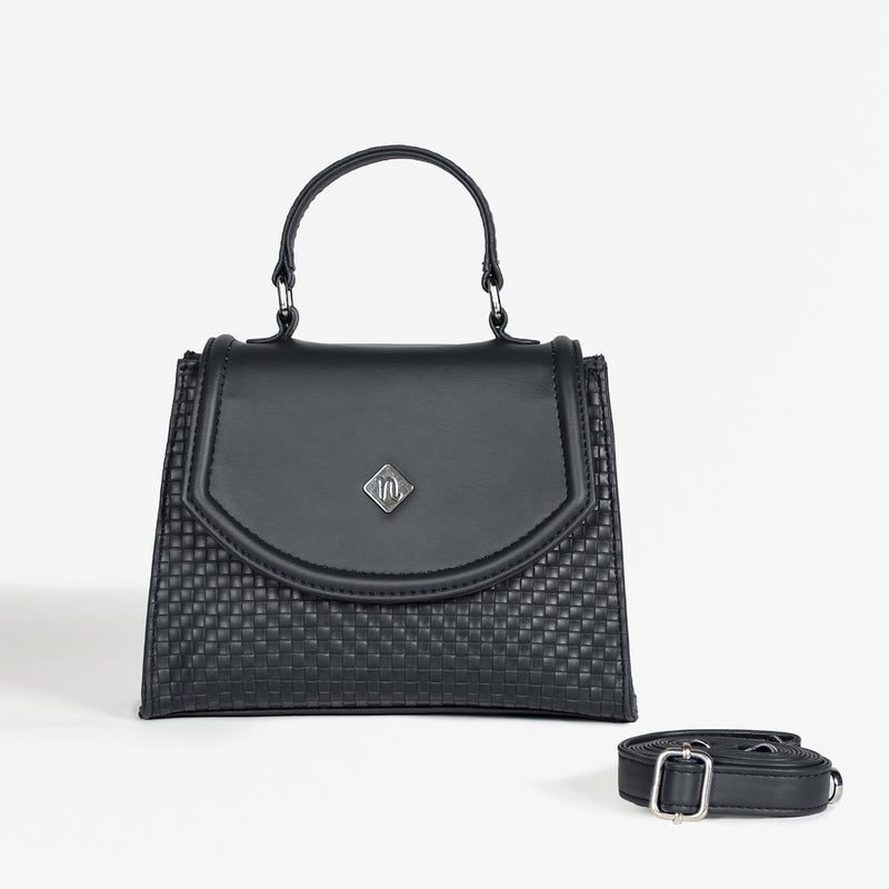 Soi Black Handheld Bag With Sling