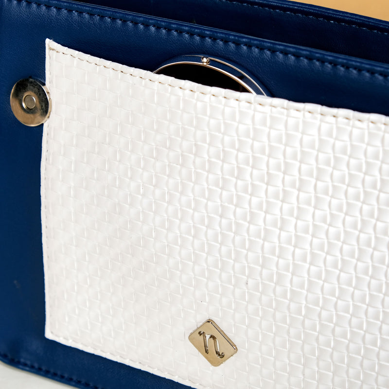 Soi Tresse Blue Magic Shoulder Bag