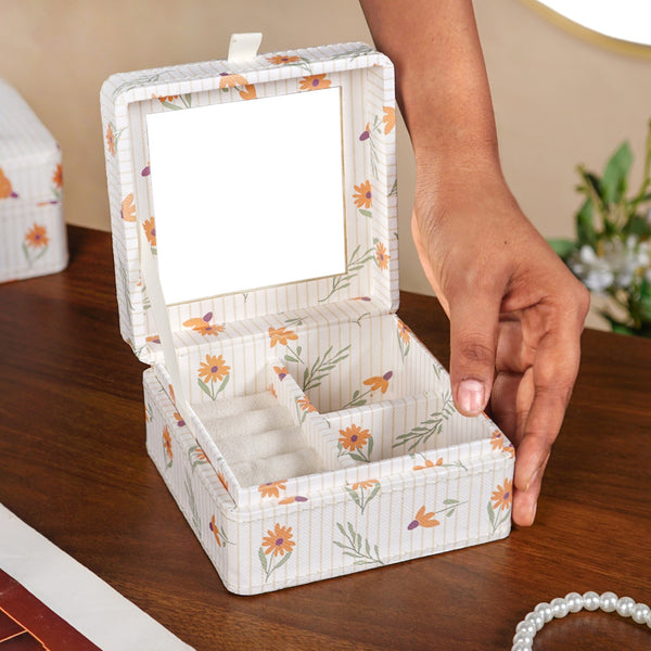 Sundaisy Multi Section Jewellery Box With Mirror