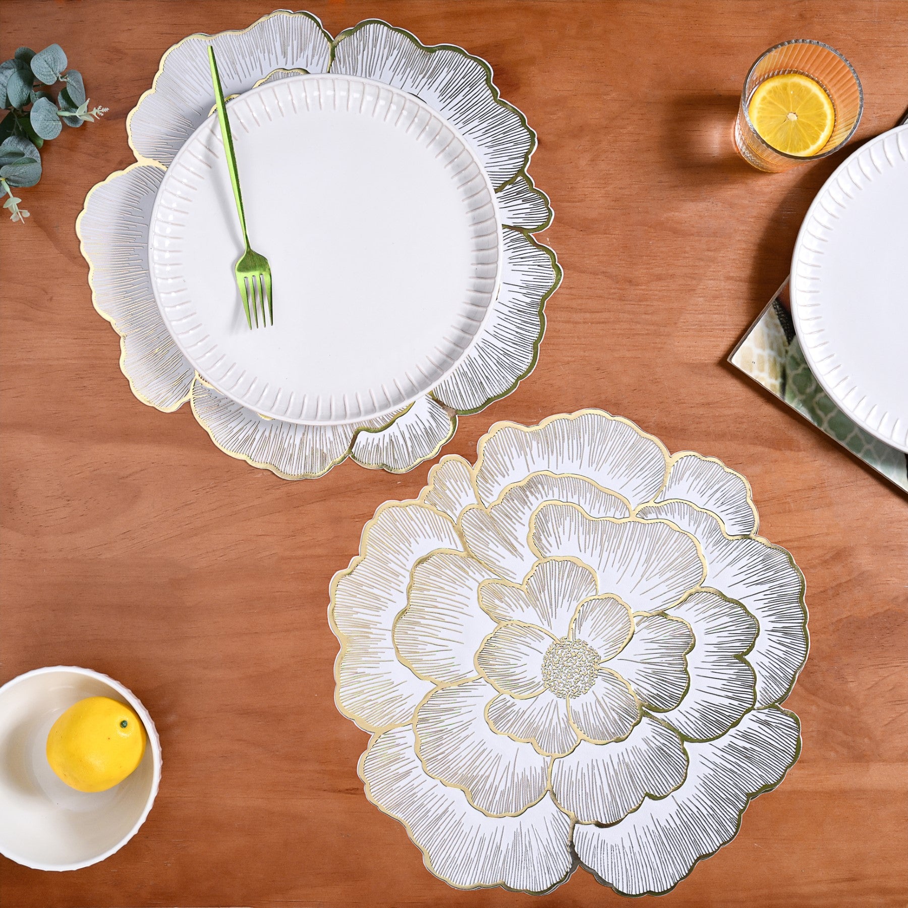 Gold Sunlit Petals Table Mat Set Of 6 Online - Premium Table Mat | Nestasia