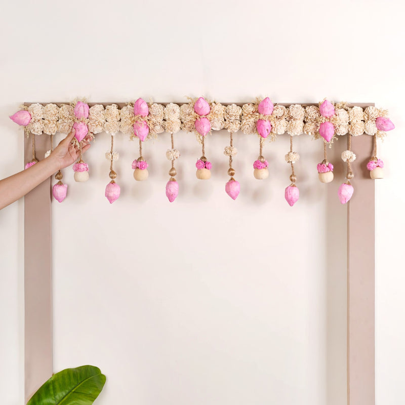 Sustainable Bandarwal With Sola Flower Pink