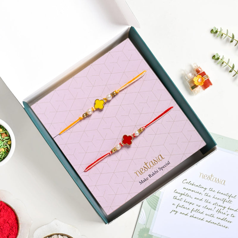 Classic Clover Mauli Rakhi Gift Set