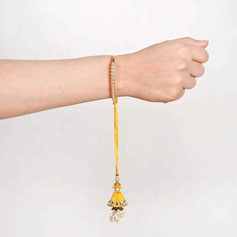 Sunlit Pearl Lumba Gift Set