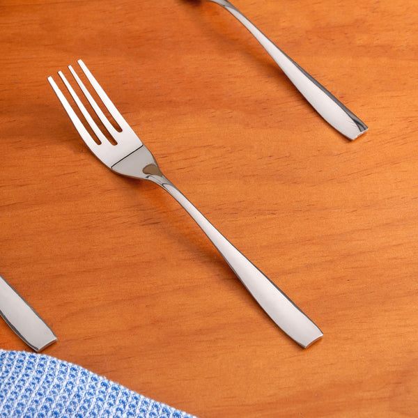 Modern Quenelle Stainless Steel Cutlery Set Of 18