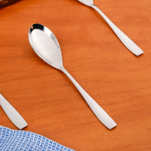 Modern Quenelle Stainless Steel Cutlery Set Of 18