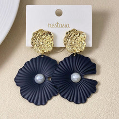 Textured Florals Dangling Earrings Black