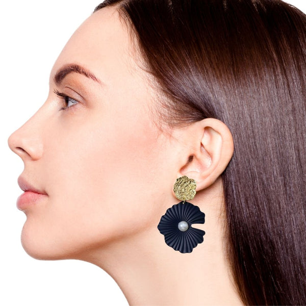 Textured Florals Dangling Earrings Black