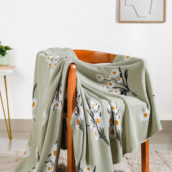 Daisy Delight Pure Cotton Throw Blanket