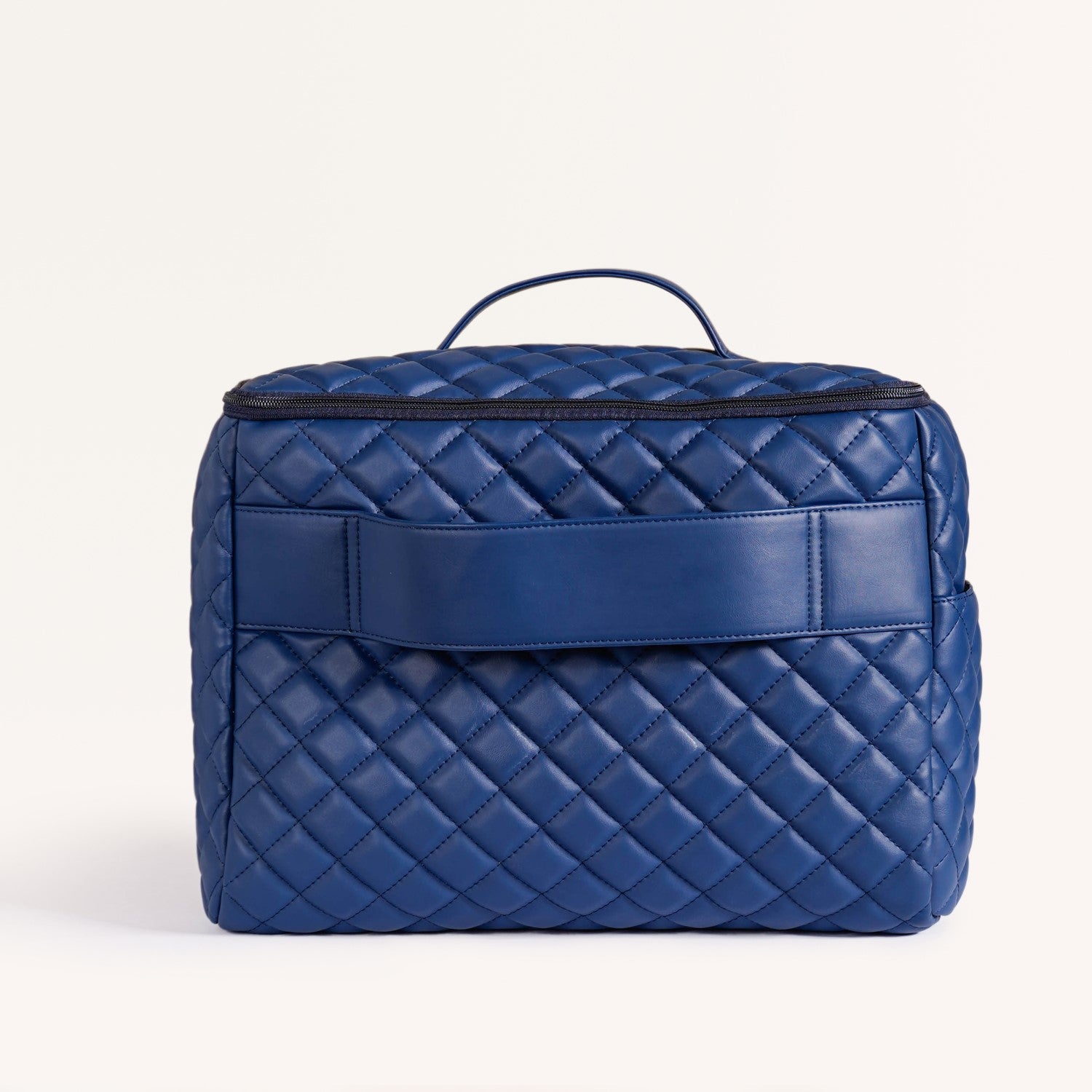 Blue Quilted Travel Bag Online - Premium Duffle Bag | Nestasia
