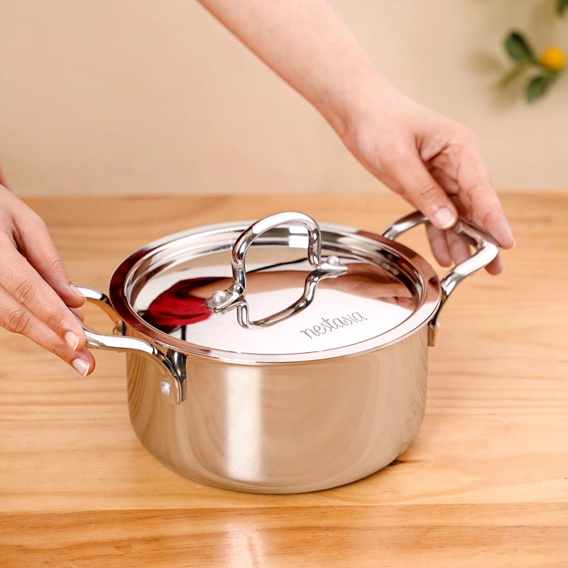 Tri Ply Stainless Steel Casserole Pot With Lid 2300ml