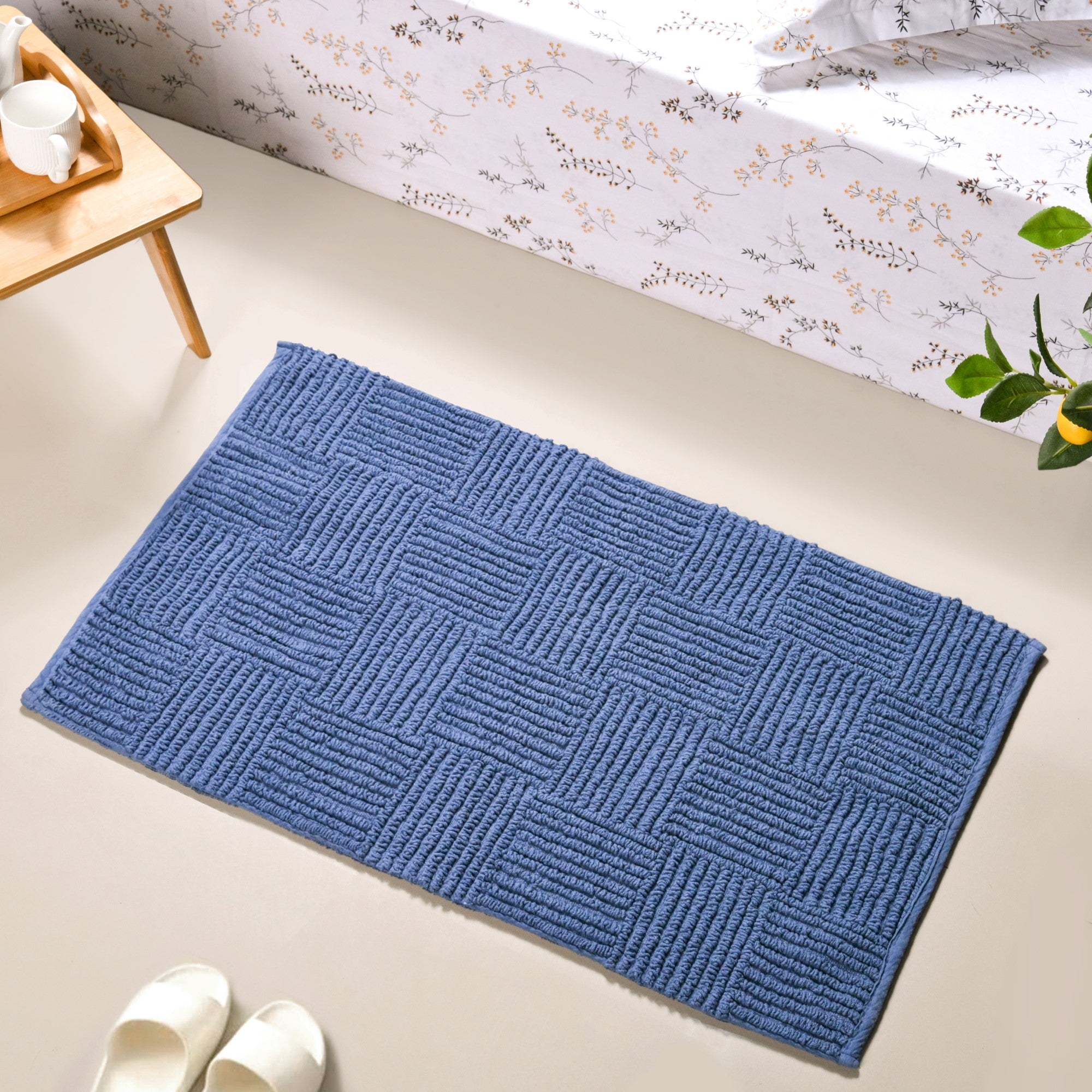 Reversible Tufted Cotton Floor Mat Navy Blue 84x50cm