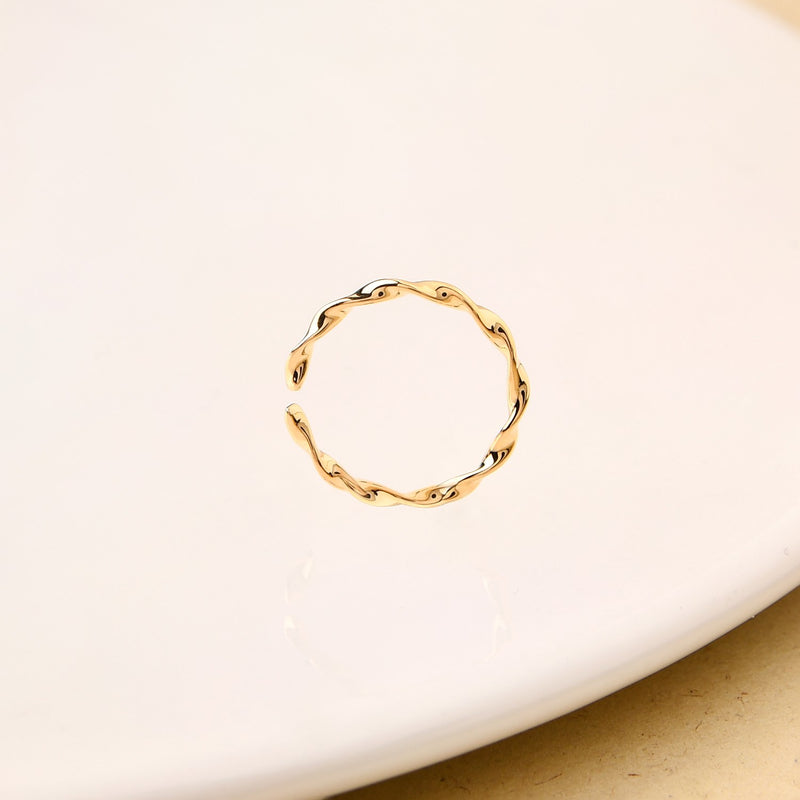 Twisted Golden Ring