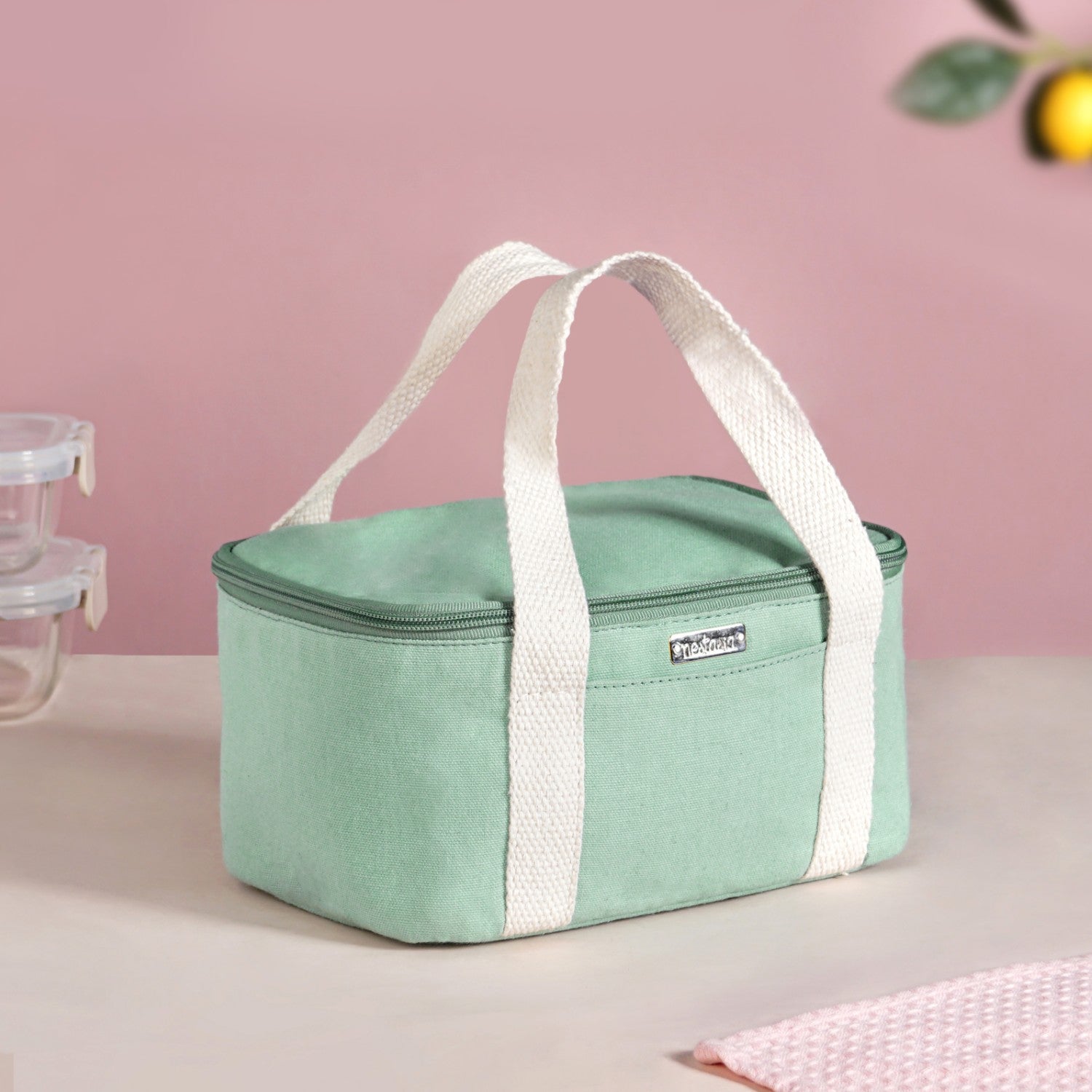 Urban Daily Insulated Daily Lunch Bag In Green