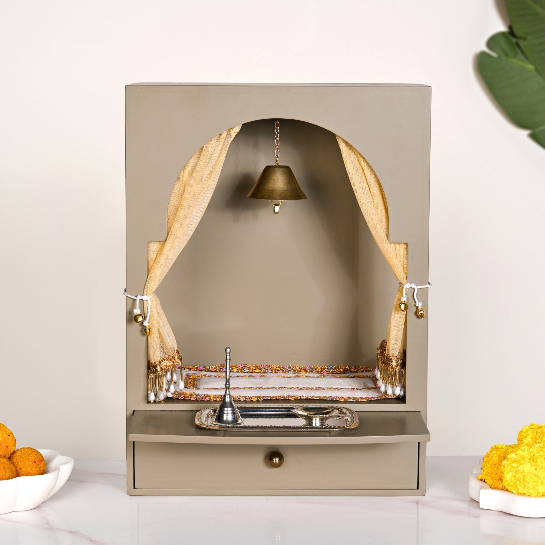 Mountable Mandir Medium With Bell Aasan Ghanti Diya Curtain And Puja Thali