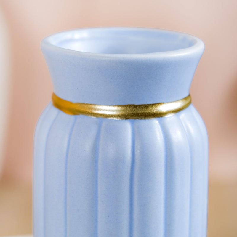 Ceramic Vase With Ribbed Textures Blue