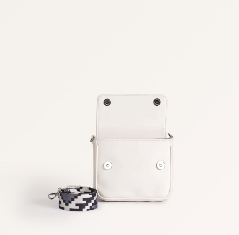 Brio Shoulder Bag With Printed Strap White
