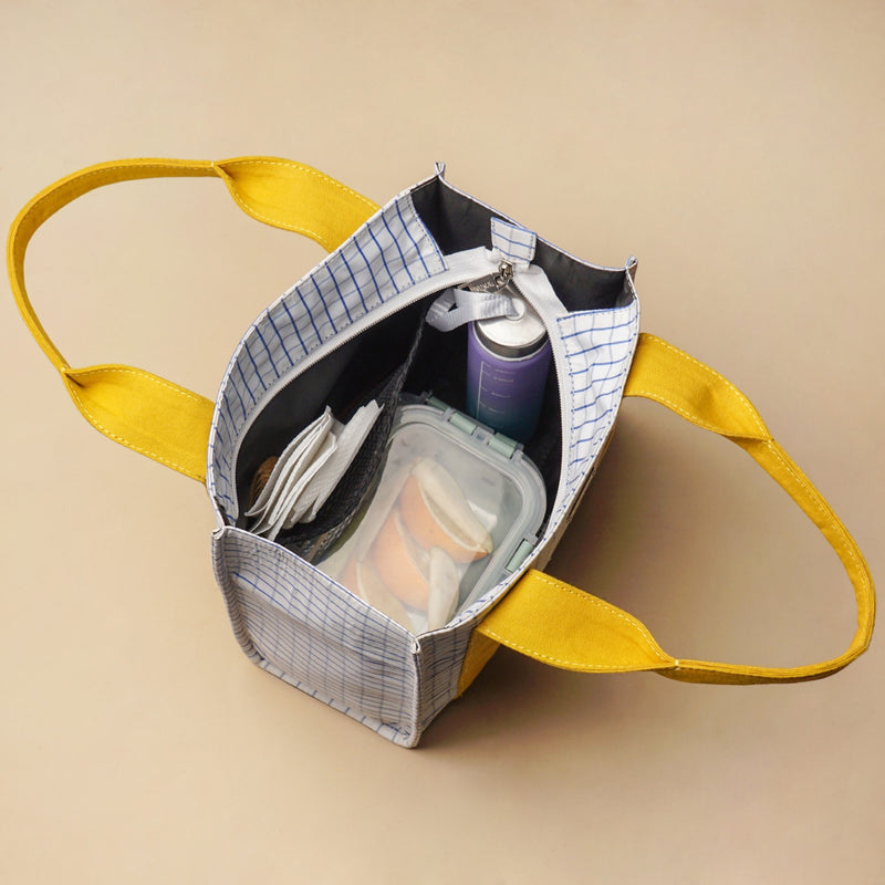 Vibrant Checkered Lunch Bag