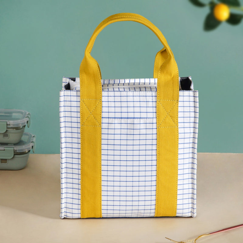 Vibrant Checkered Lunch Bag
