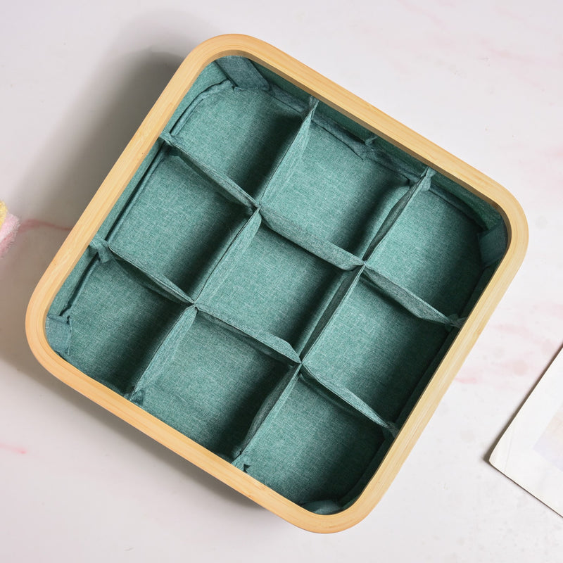 Wardrobe Organizer With Compartments