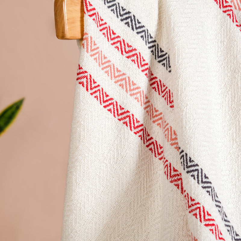 White Chevron Pattern Pure Cotton Throw Blanket