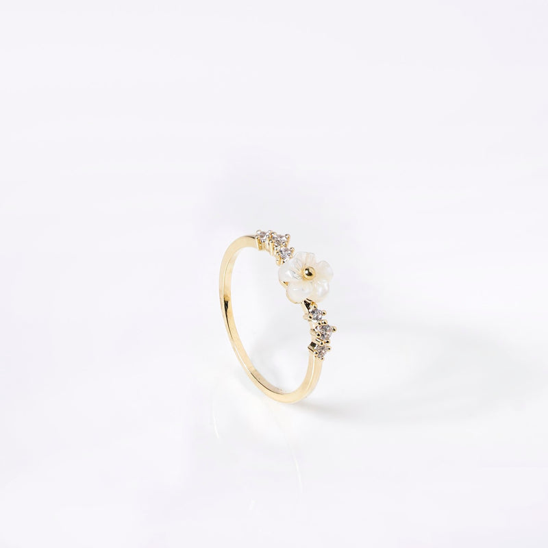 White Periwinkle Dainty Gold Ring