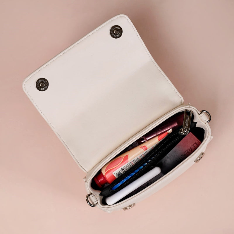 Brio Shoulder Bag With Printed Strap White