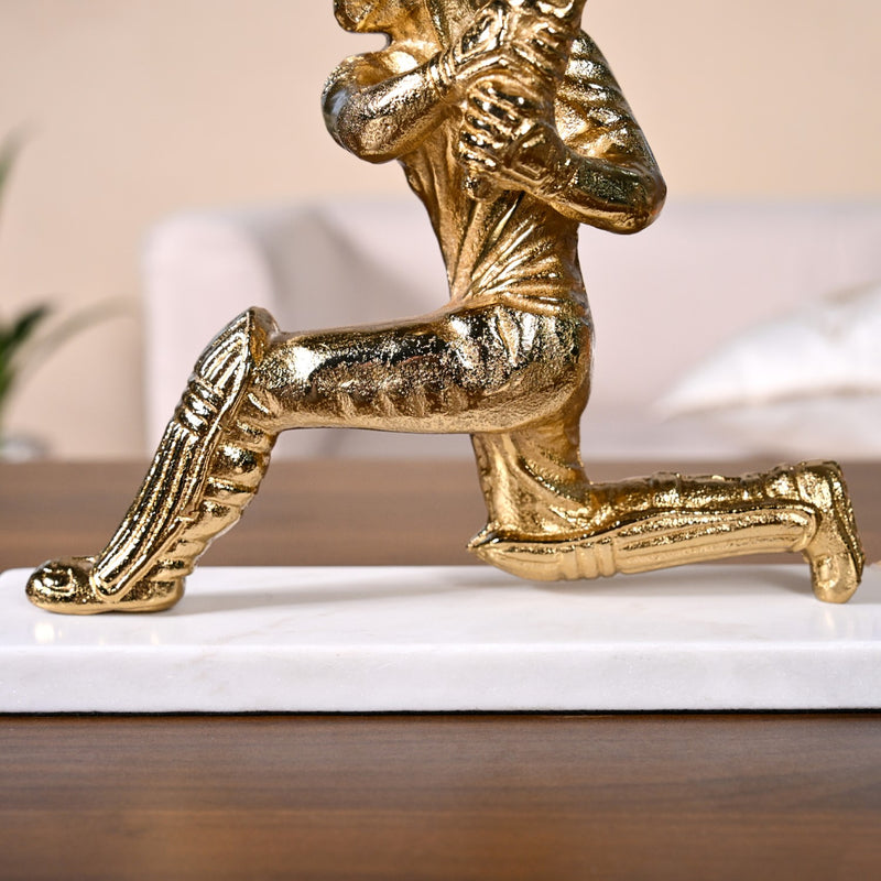 Winning Batsman Living Room Metal Decor In Gold