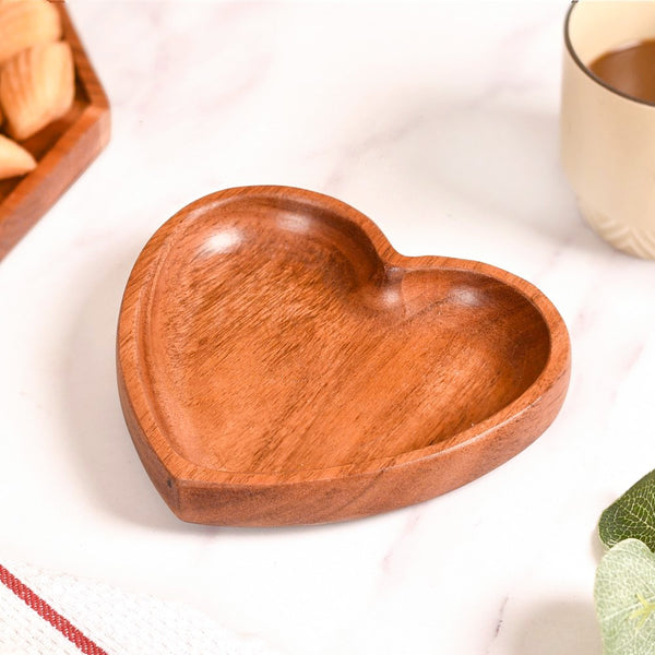 Acacia Wood Heart Dessert Plate 6 Inch