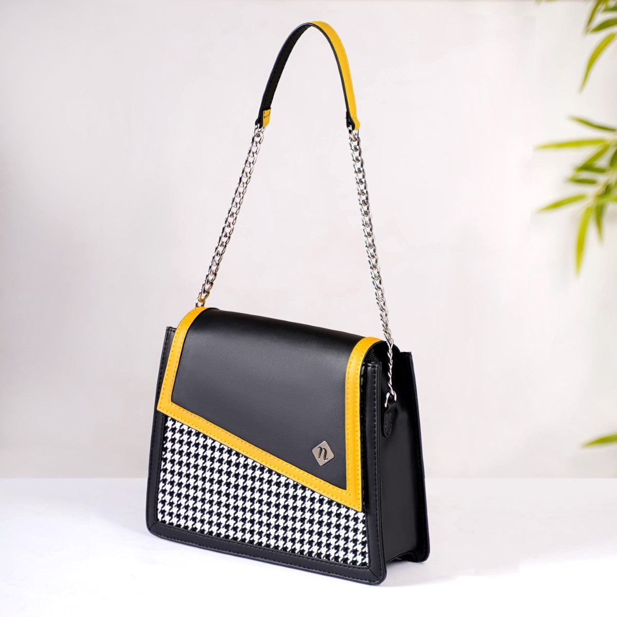 Houndstooth Pattern Chain Square Bag | SHEIN IN